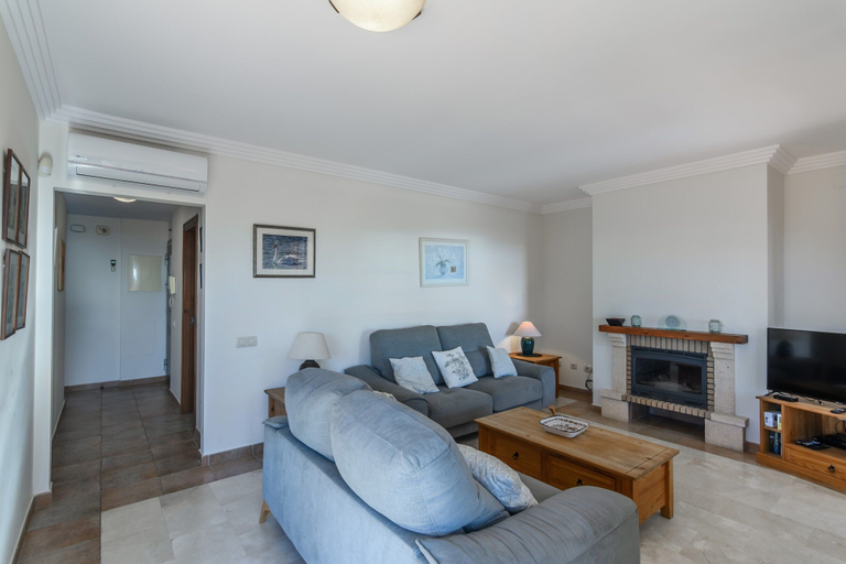 Living room 4, Beachfront Retreat With Jacuzzi, Huelva