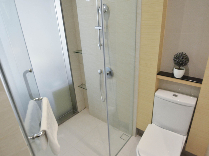 Bathroom 4, Eco Tree Hotel Sheung Wan, Hong Kong Island