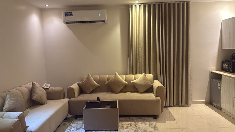Living area, Dar Al Sanaa Serviced Apartments, Jeddah