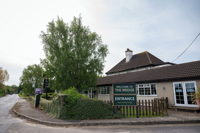 Exterior & Views, Bridge Inn by Greene King Inns, North Somerset