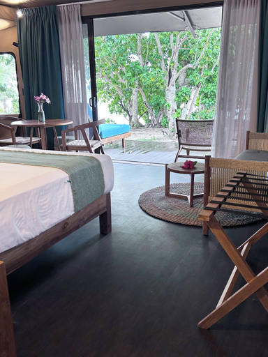 Bedroom 3, Serenity Sands Island Glamping, Ba