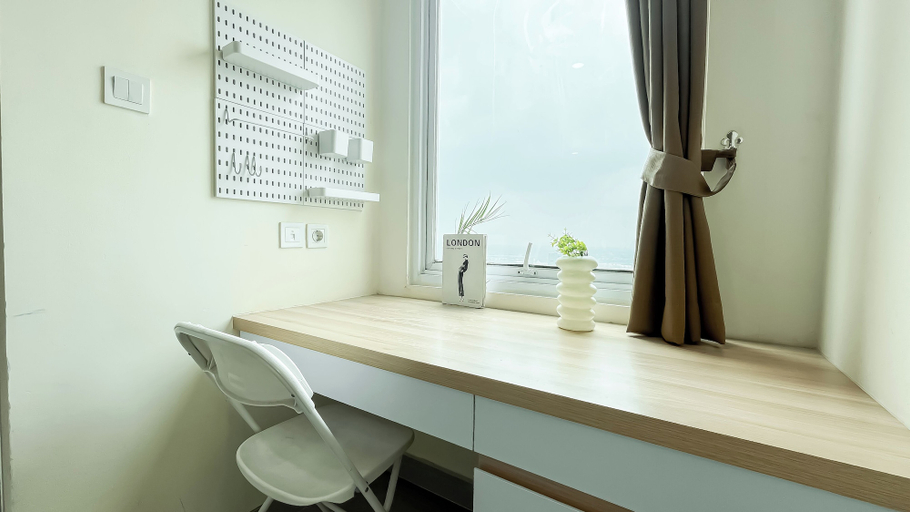 Room 2, Cozy Elegant Studio At Apartment B Residence, South Tangerang