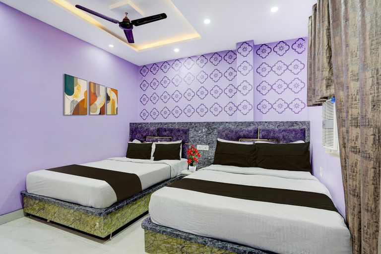 Room 3, Classic Ghunghrani Godowlia, Varanasi