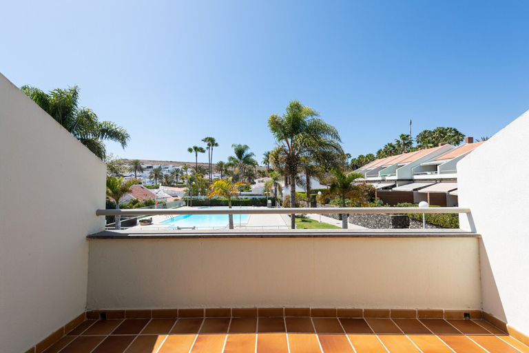 Balcony, Holiday Home in Spain Near the Beach & Marina, Las Palmas