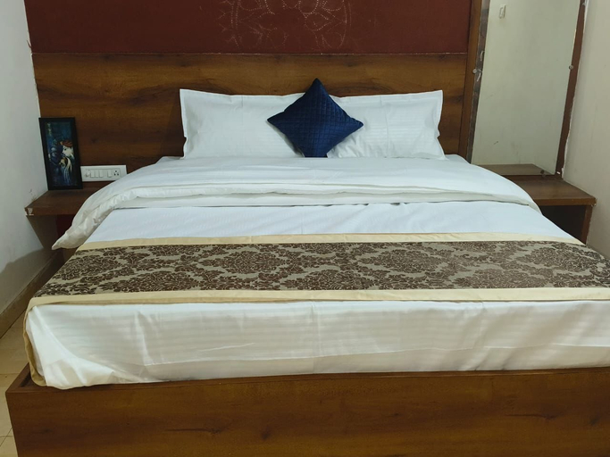 Bedroom 2, Rudra Hotel, Varanasi