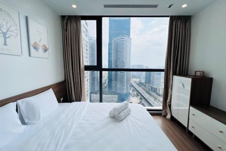 Room 3, Alex'housing Vinhome D'capitale luxury apartment, Cầu Giấy