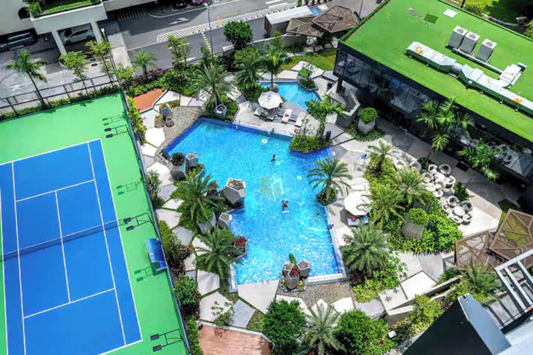 View from room 4, Nova Lumiere Q2 Luxury Vacation, District 2