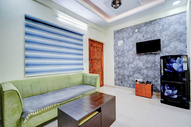 Living area 2, Fabhotel Address 24 Suites, Bangalore