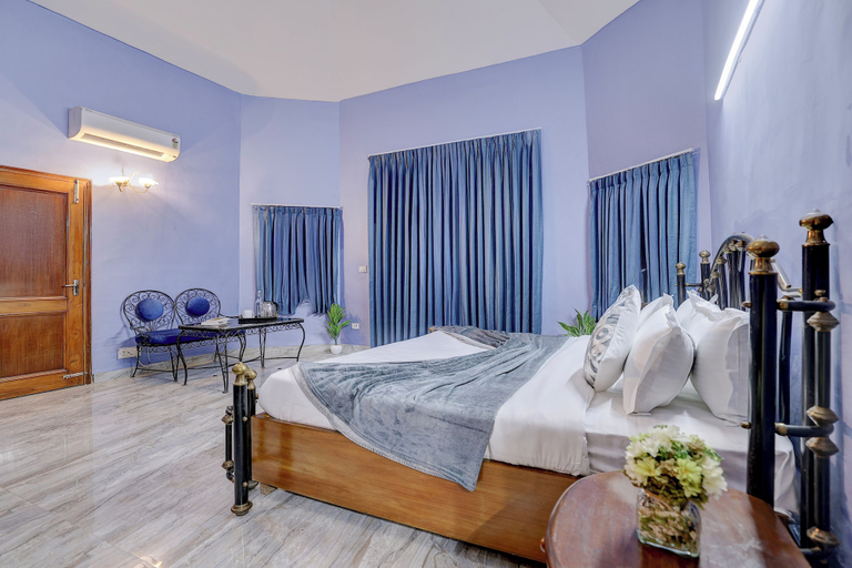 Room 5, Alaya Stays Casa Avakasha 4 BHK Villa, Gurgaon