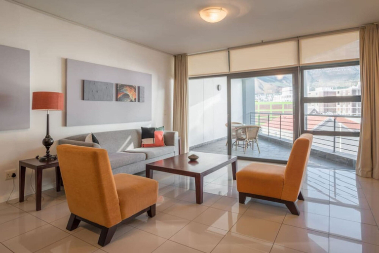 Room 2, 6th Floor - 3bed City Center Spacious Secure, City of Cape Town