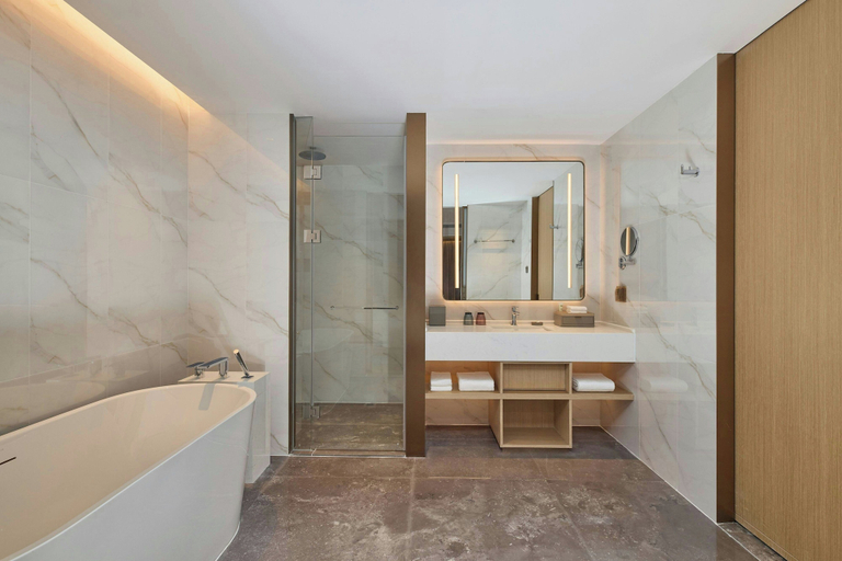 Bathroom 2, Courtyard By Marriott Xiamen Xiang’An, Xiamen