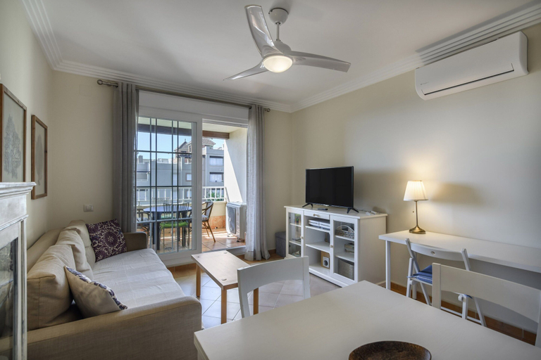 Living room 5, 2-bedroom Stay in Isla Canela, Huelva