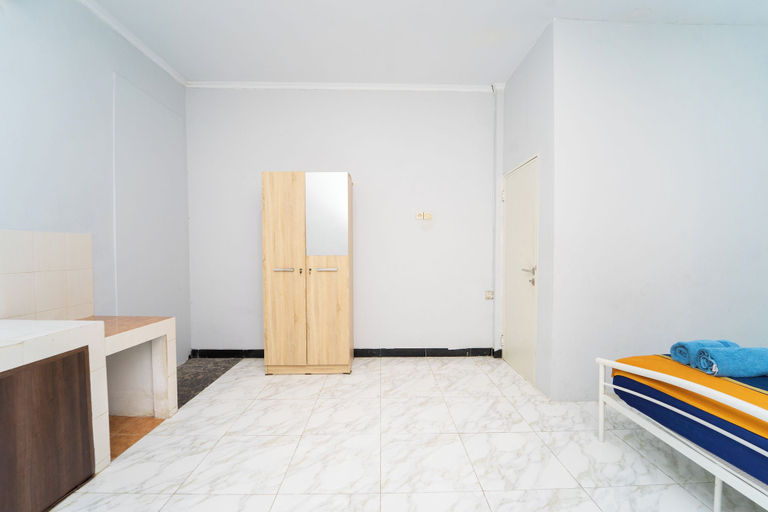 Room 2, Peta Lodge Backpacker Hostel, Yogyakarta