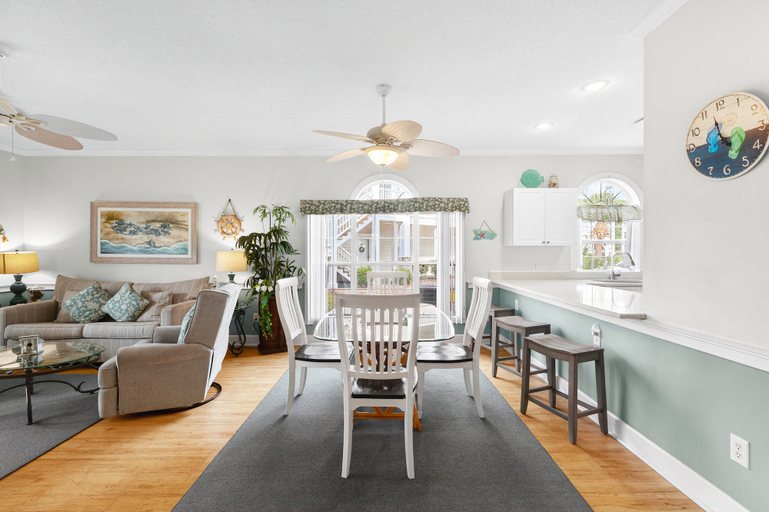 Interior 2, Magnolia Place 4669-104, Horry