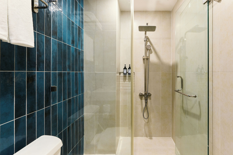 Bathroom 5, NiK Hotel Nguyen Trai, District 1