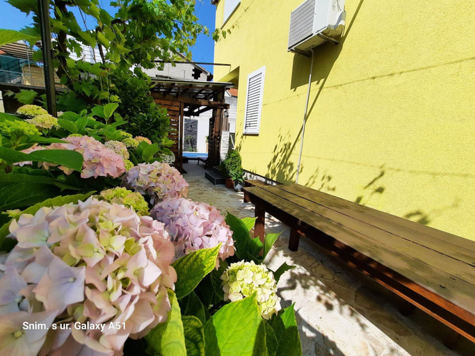 Property grounds, Two Bedroom Apartment With Outdoor Pool, Zadar