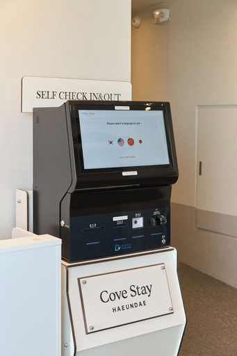 Check-in/check-out kiosk 4, Covestay Haeundae, Haeundae