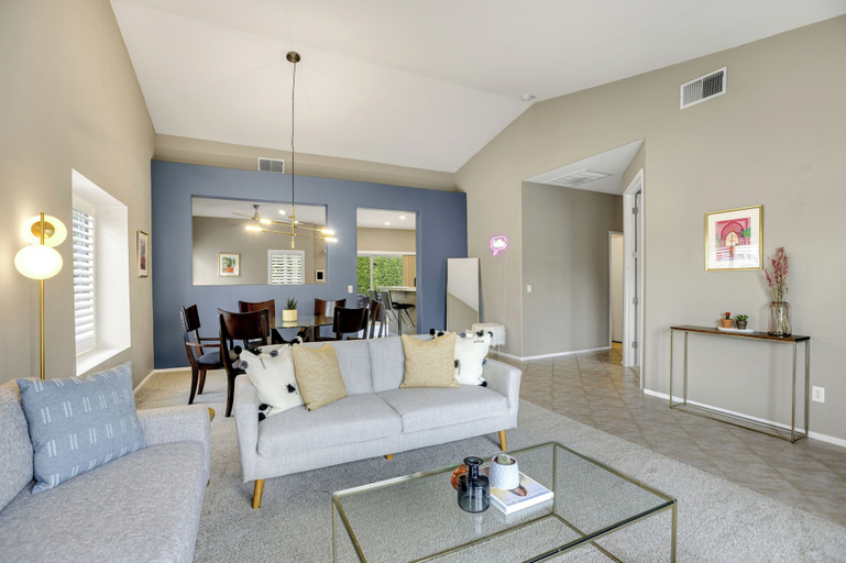 Interior 4, Shannon, Riverside