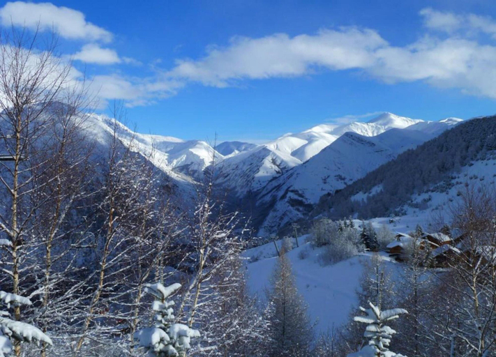 View from property 3, Studio in Les 2 Alpes Near Ski Slopes, Isère