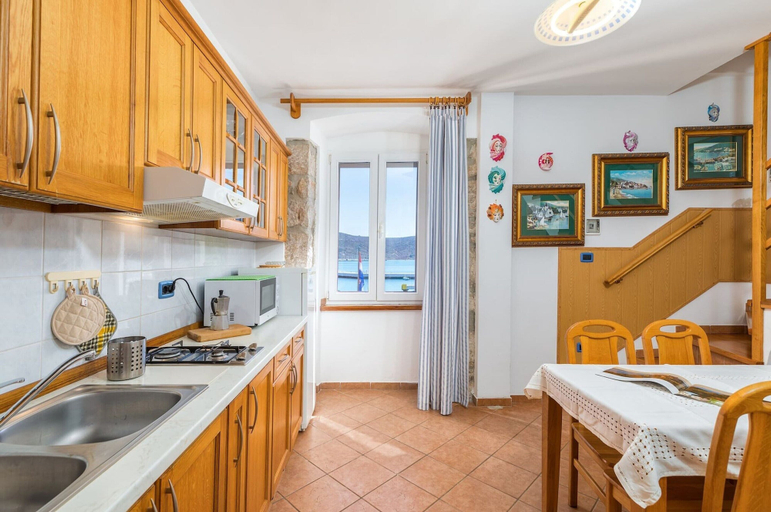 Others 3, Holiday Home Near Beach in Croatia, Cres