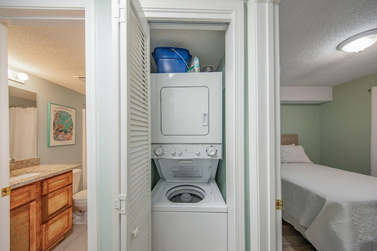 Bathroom 4, Seaside Beach & Racquet 5117, Baldwin