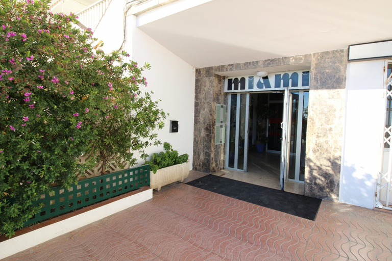 Exterior 4, Beachfront Apartment in Empuriabrava with Sea Views, Girona