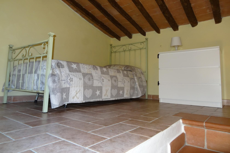 Bedroom 2, Apartment Near Volterra With Panoramic Views, Pisa