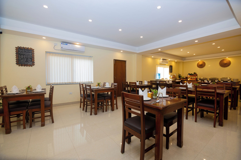 Food & Drinks 4, Hotel Dashain, Gandaki