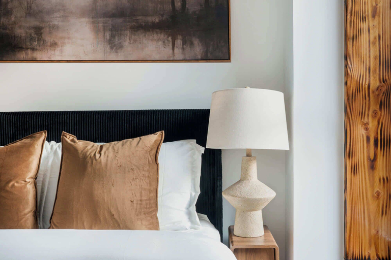 Room 5, 22-3b Sleek Modern 1BR Gramercy, New York
