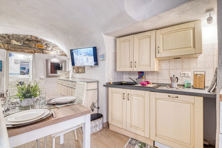 Private kitchen 4, Le Petit Bijoux De La Pigna, Imperia