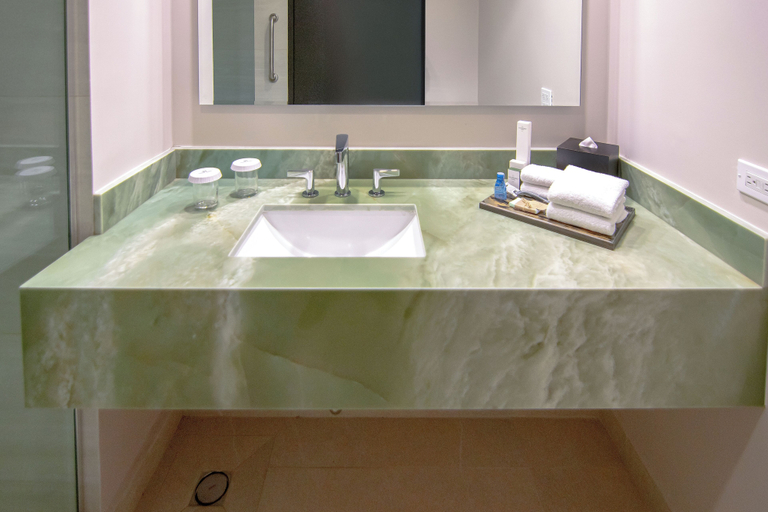 Bathroom 4, Grand Hotel Tijuana, Tijuana