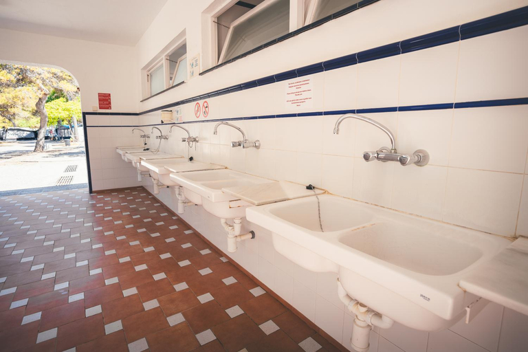 Bathroom 2, HolaCamp Sitges Relax, Barcelona