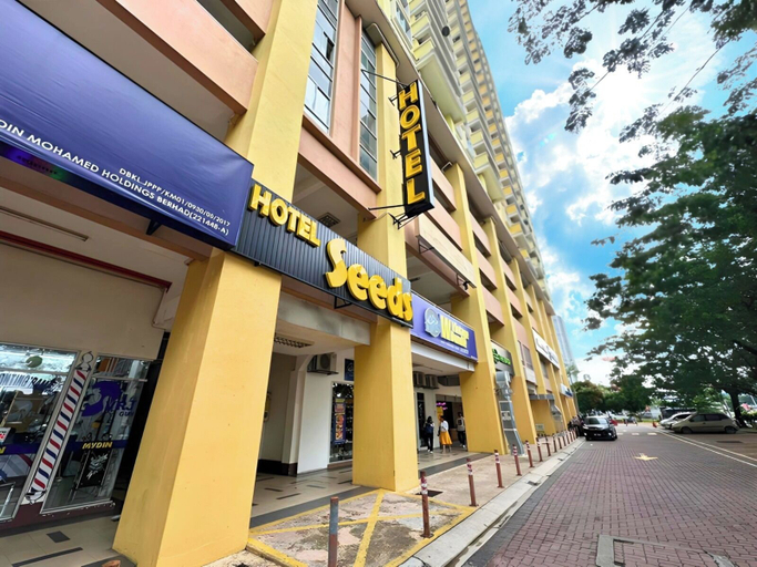 Exterior & Views 2, Seeds Hotel Danau Kota PV12, Kuala Lumpur