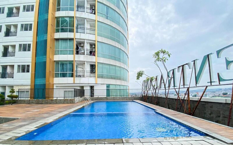 Pool, Enjoy Living Studio At Apartment Sentraland Medan, Medan