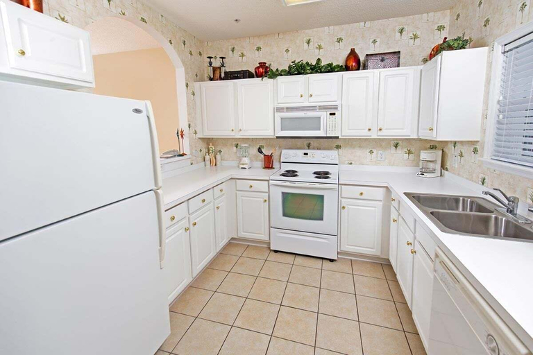 Interior 2, Havens 432, Horry