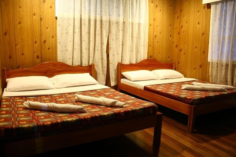 Bedroom 3, Villa Silvina Hotel and Restaurant, Baguio City