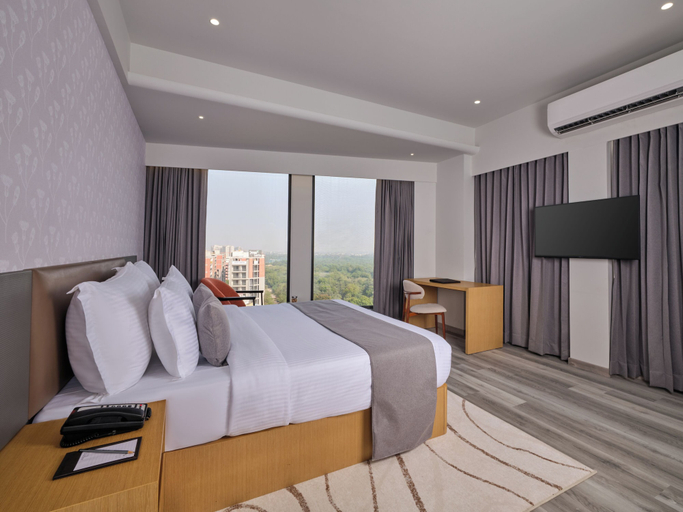 Room 3, Pride Elite Gandhinagar, Gandhinagar