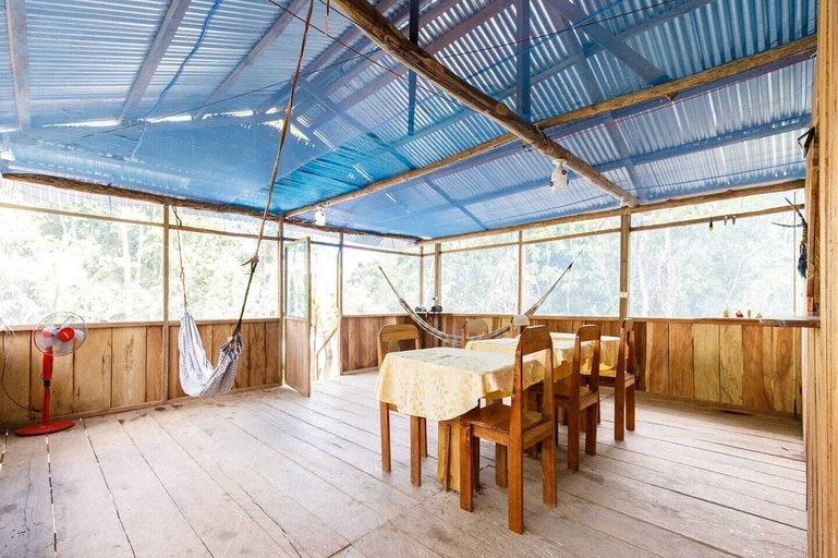 Restaurant, Red Uakari Jungle Lodge, Maynas