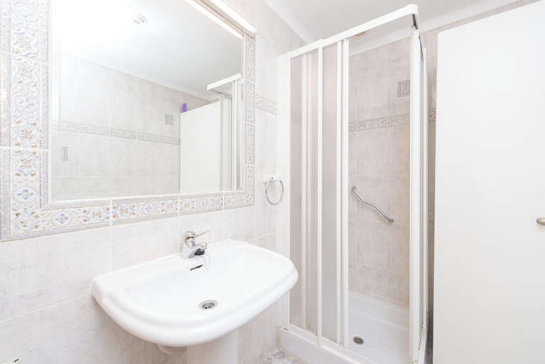 Bathroom 5, Europa 3b - Apartment In Port De Pollenca, Baleares