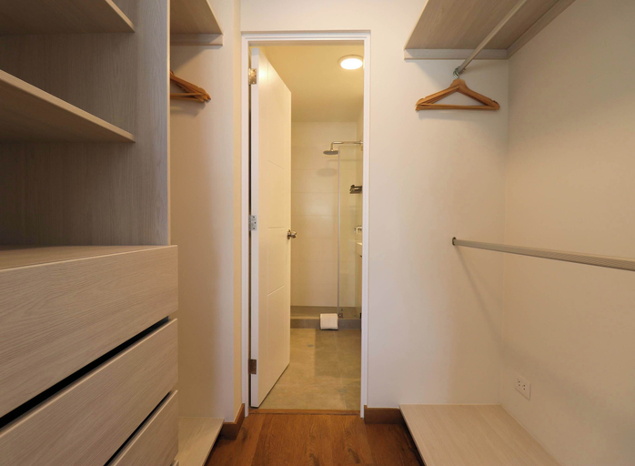 Room 4, w Luminous 2BR w Balcony in Miraflores, Lima