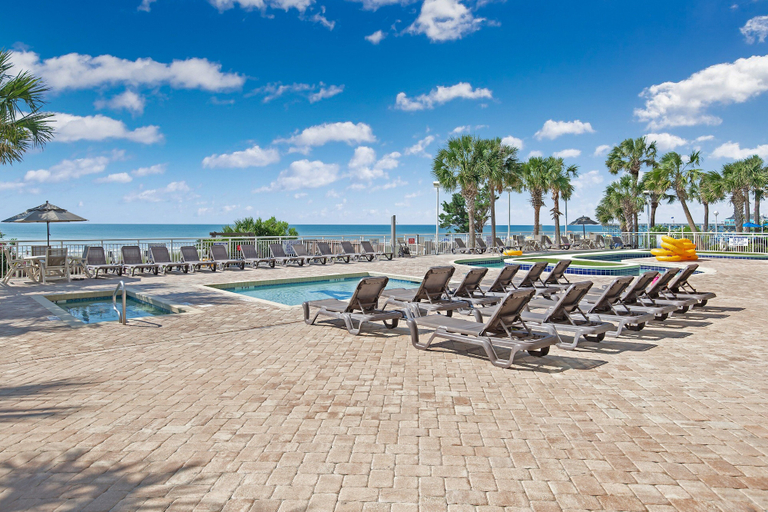 Interior 4, Atlantica 903, Horry