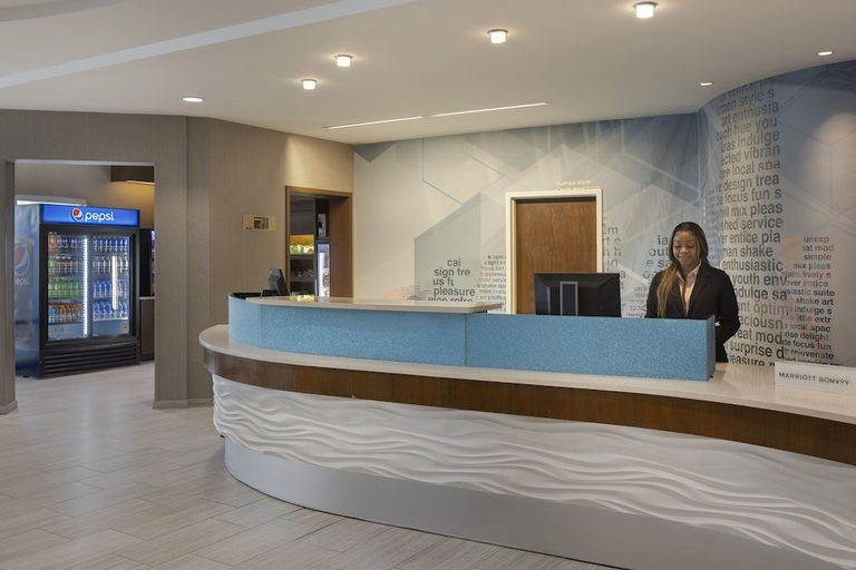 Public Area 2, SpringHill Suites by Marriott Newark Liberty International, Newark