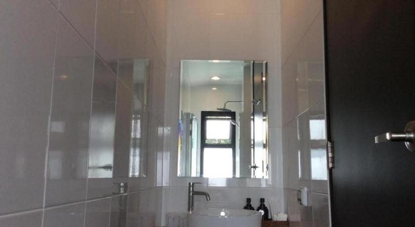 Bathroom 4, De klang vieng, Muang Chiang Mai