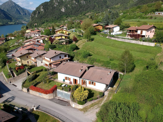 Pool, Holiday Home by Lake Idro Lombardy, Brescia