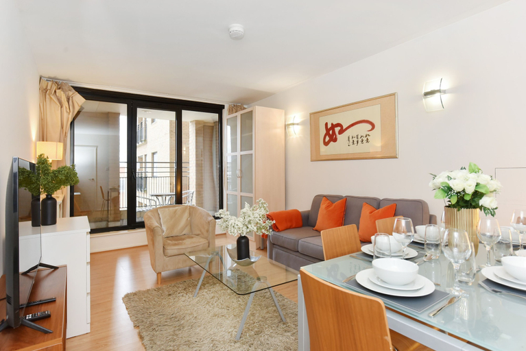 Room 3, Cromwell Style I - 605pw, London