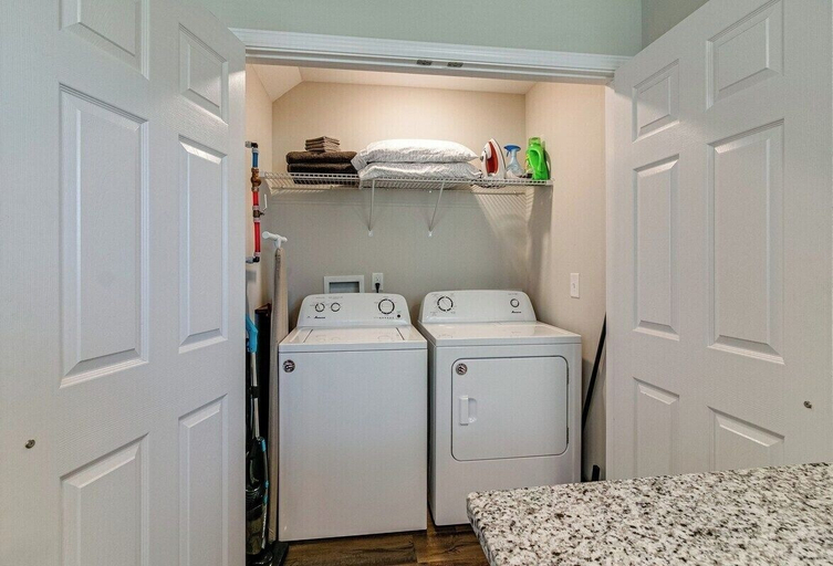 Interior 3, Unit #B 1010 Franklin St, Montgomery