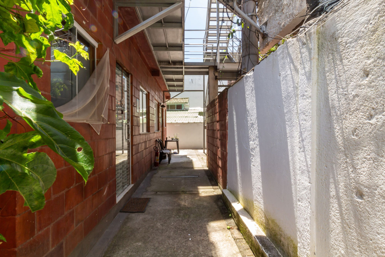 Room 5, Apartment on Gigoia Island Gigoia Class, Rio de Janeiro