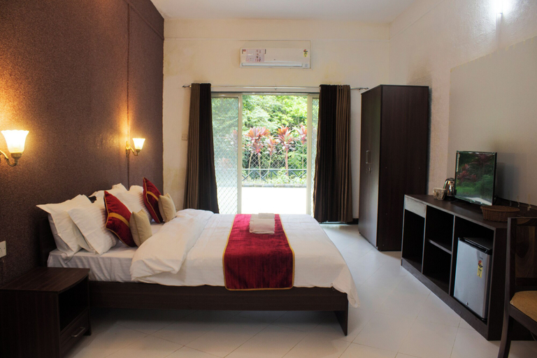Room 2, Velvet County Resort, Pune
