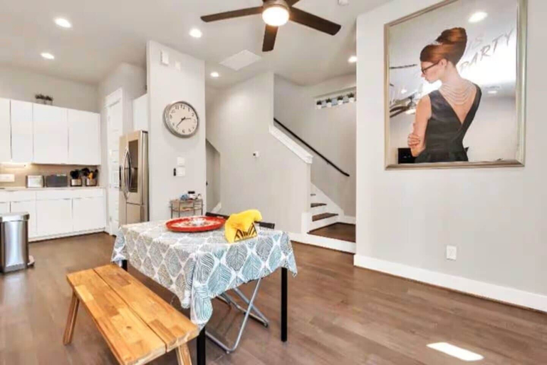 Interior 2, Tx Home Group- Houston, Houston