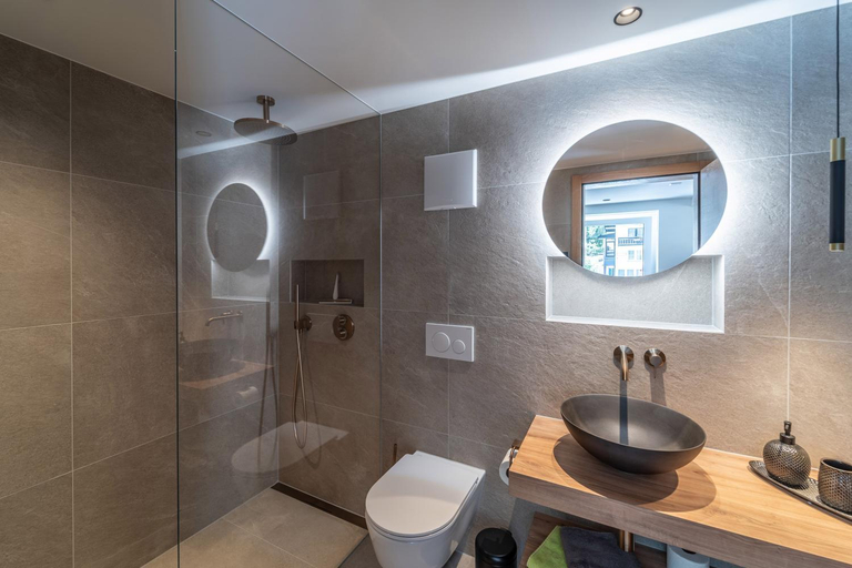 Bathroom, Dalias Ferienparadies Apartment ENZIAN - Studio ALPENROSE, Visp